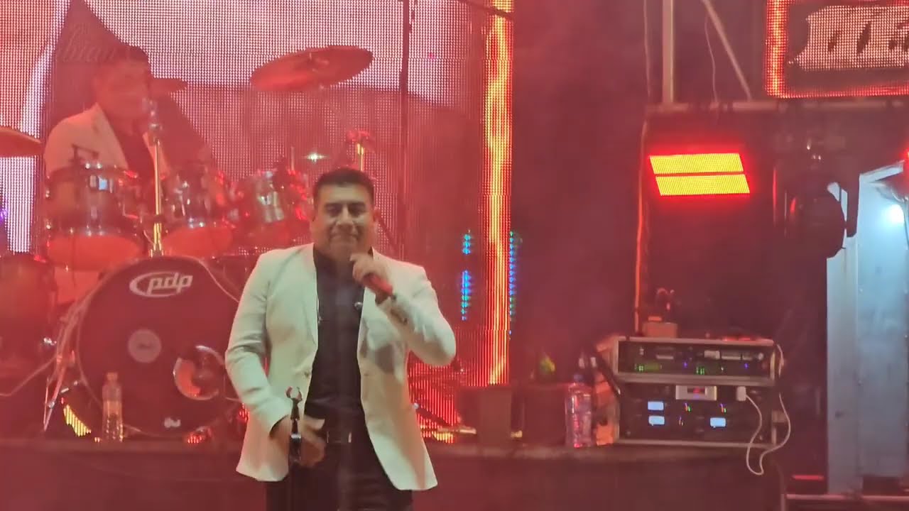 Presentación del Grupo Soberano De Tierra Mixteca en Santiago Nundiche | Feria anual 2025
