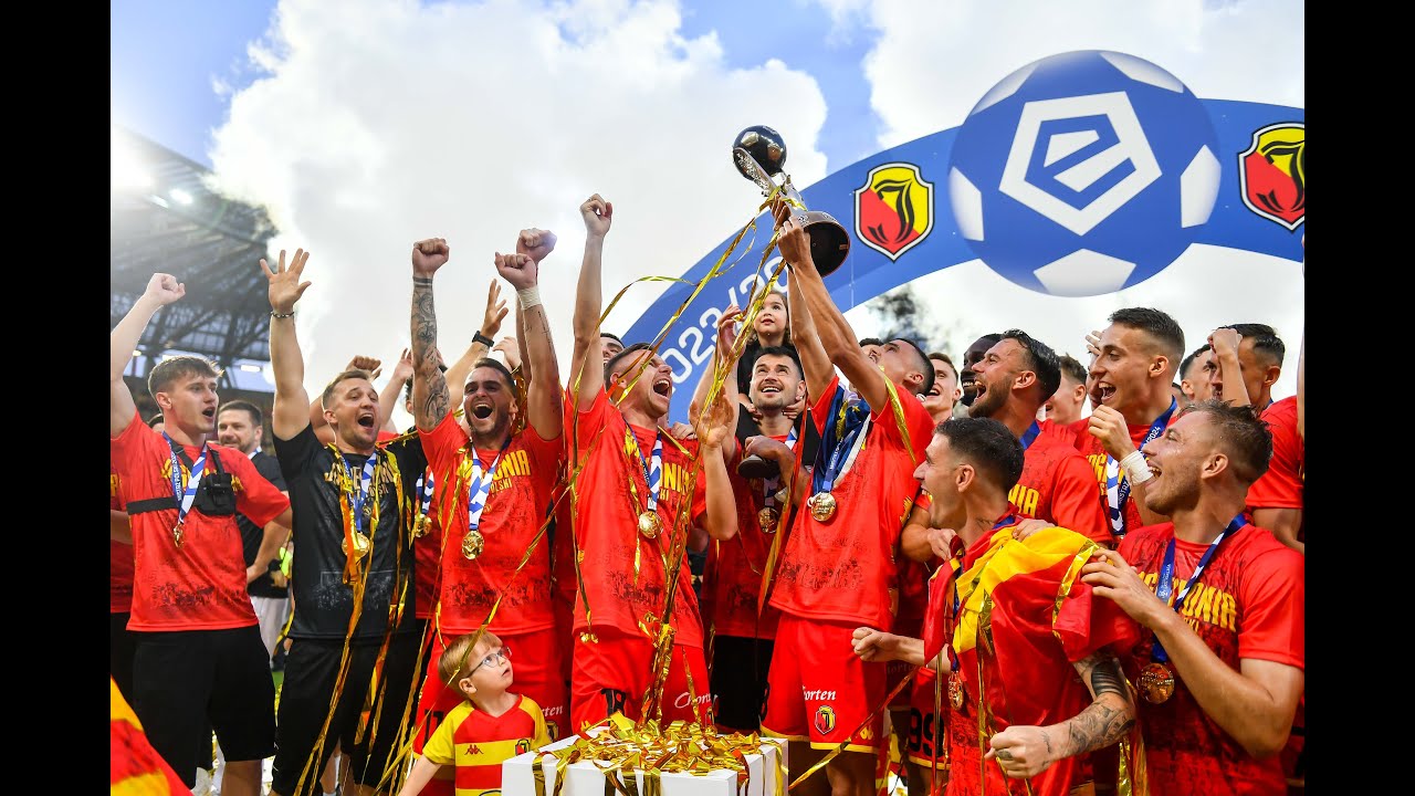 JAGIELLONIA BIAŁYSTOK ODBIERA TROFEUM! | CEREMONIA WRĘCZENIA MEDALI | Ekstraklasa 2023/24