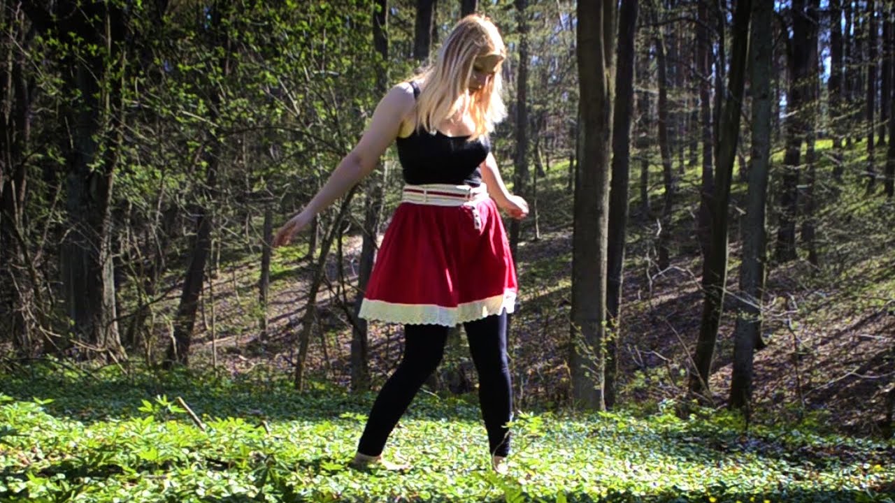 Nature ASMR - 👣 Barefoot in the Easter forest 👣