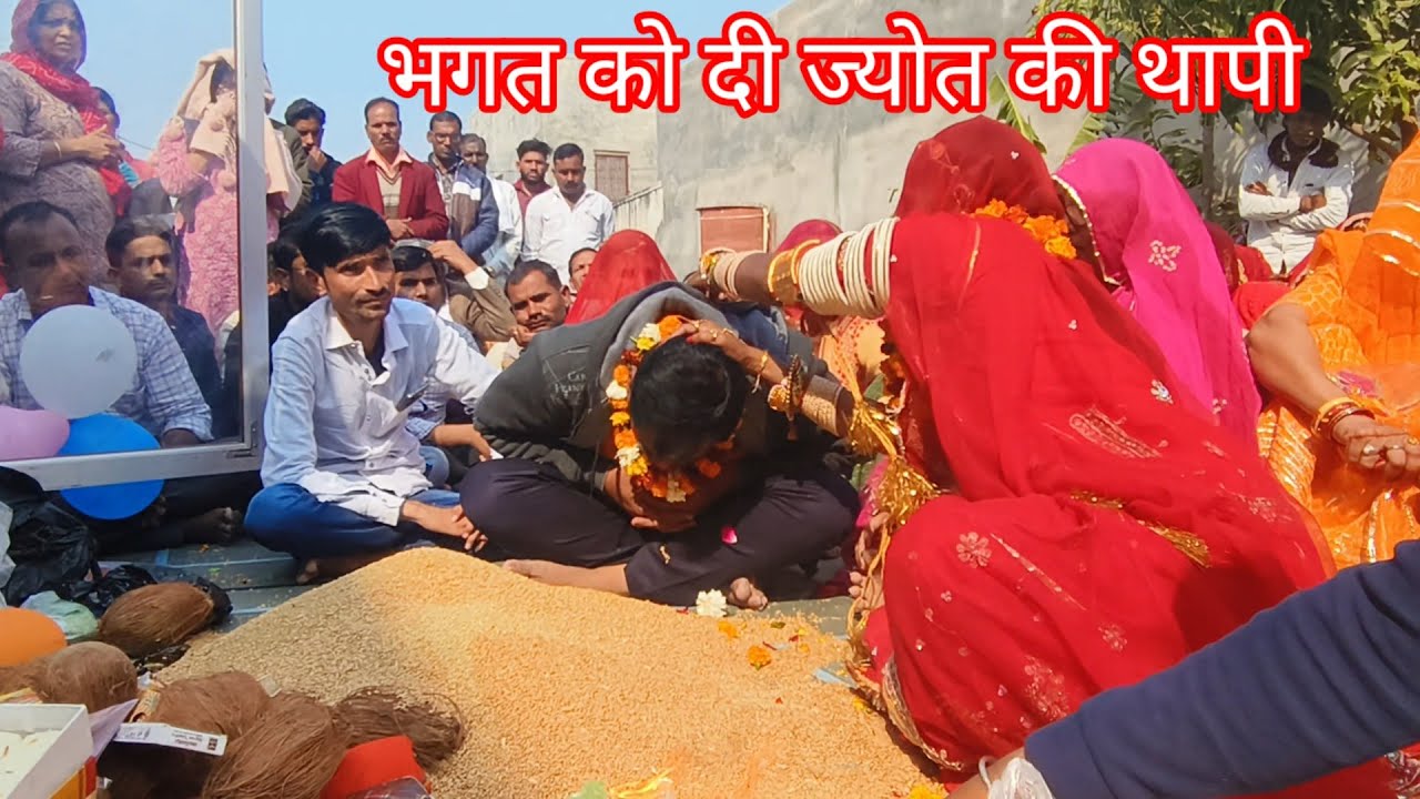 @माजीसा के चमत्कार  माजीसा को देख कर भगत भावुक हो गया