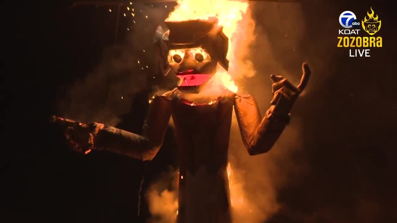 Watch Zozobra burn from start to finish