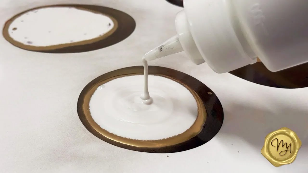 Любимые работы художника: Fantasy Puddle Swipe 🤩 FluidArt с золотой аэрозольной краской ✨ Перламу...