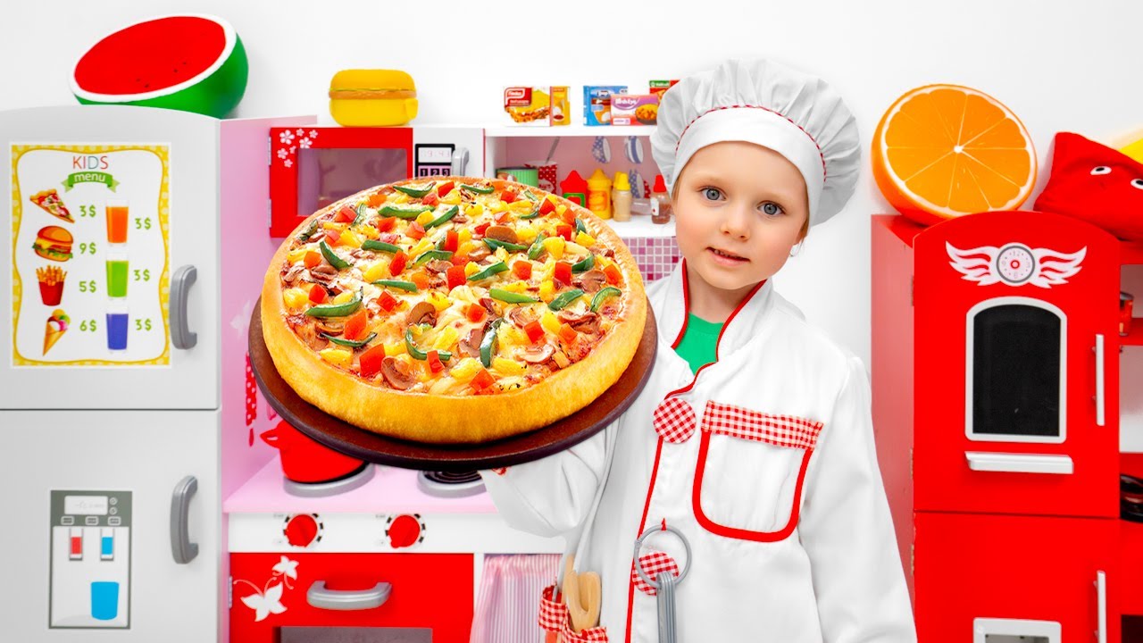 Les enfants préparent des pizzas à la maison