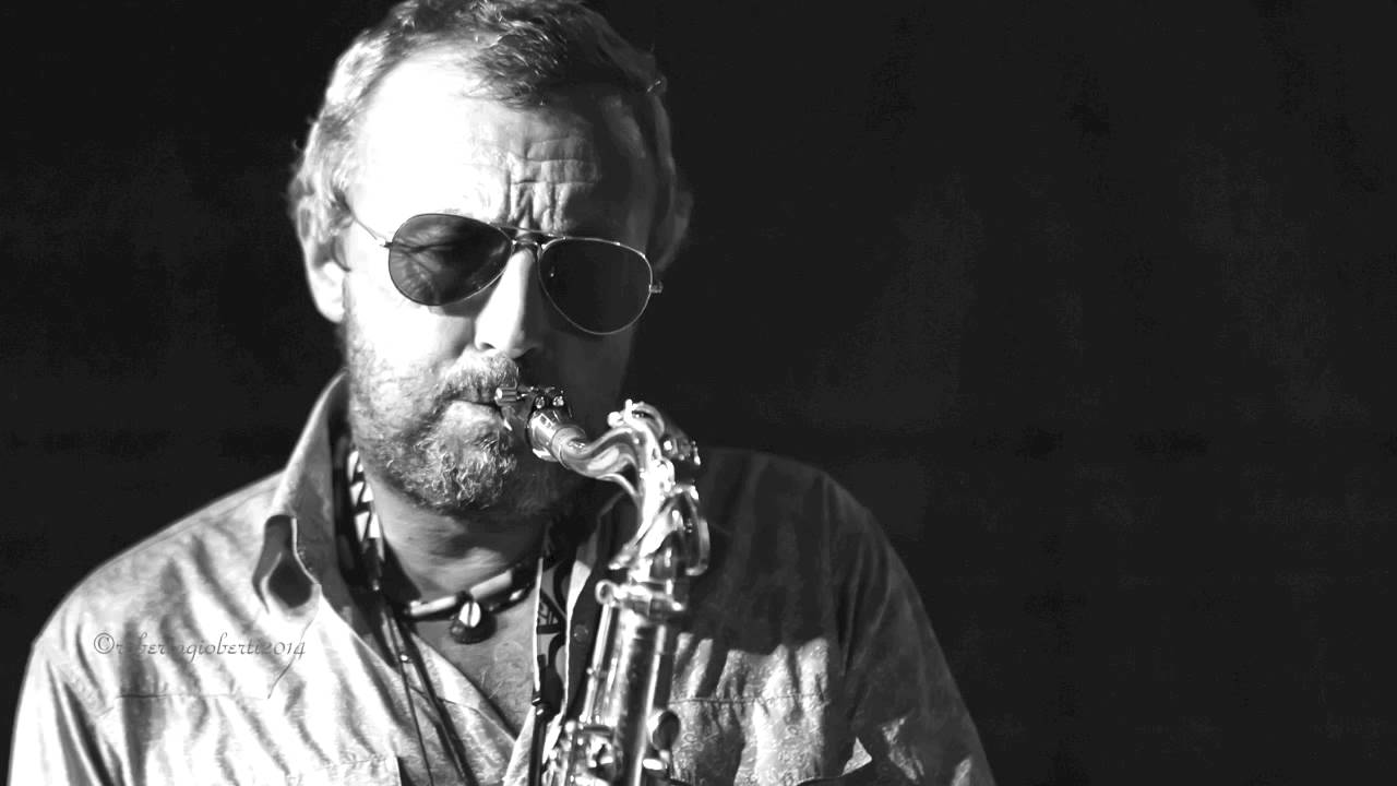 Daniele Sepe play Nunca Mas by Gato Barbieri