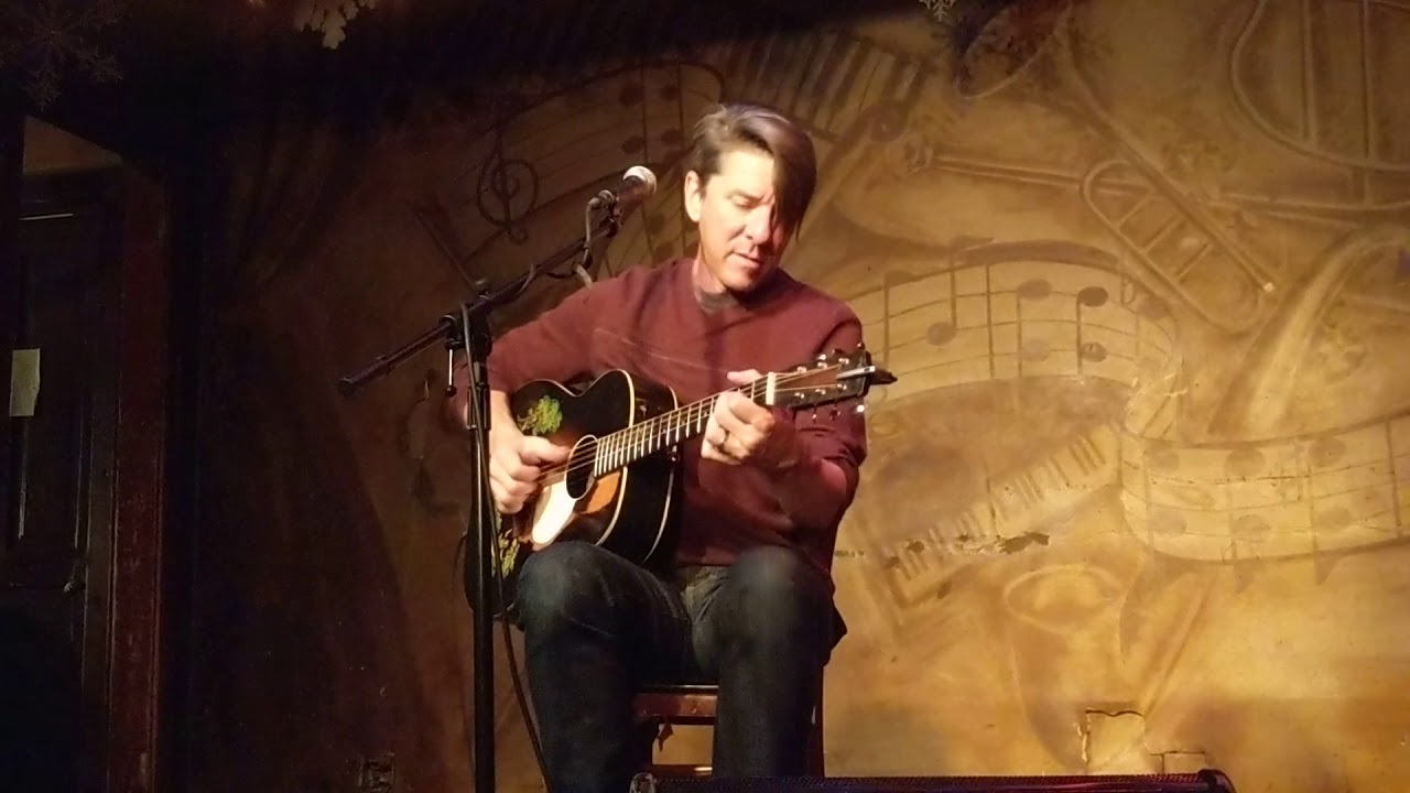 Mike Cooley - Sounds Better In the Song @ Fitzgerald's Berwyn 12 08 18