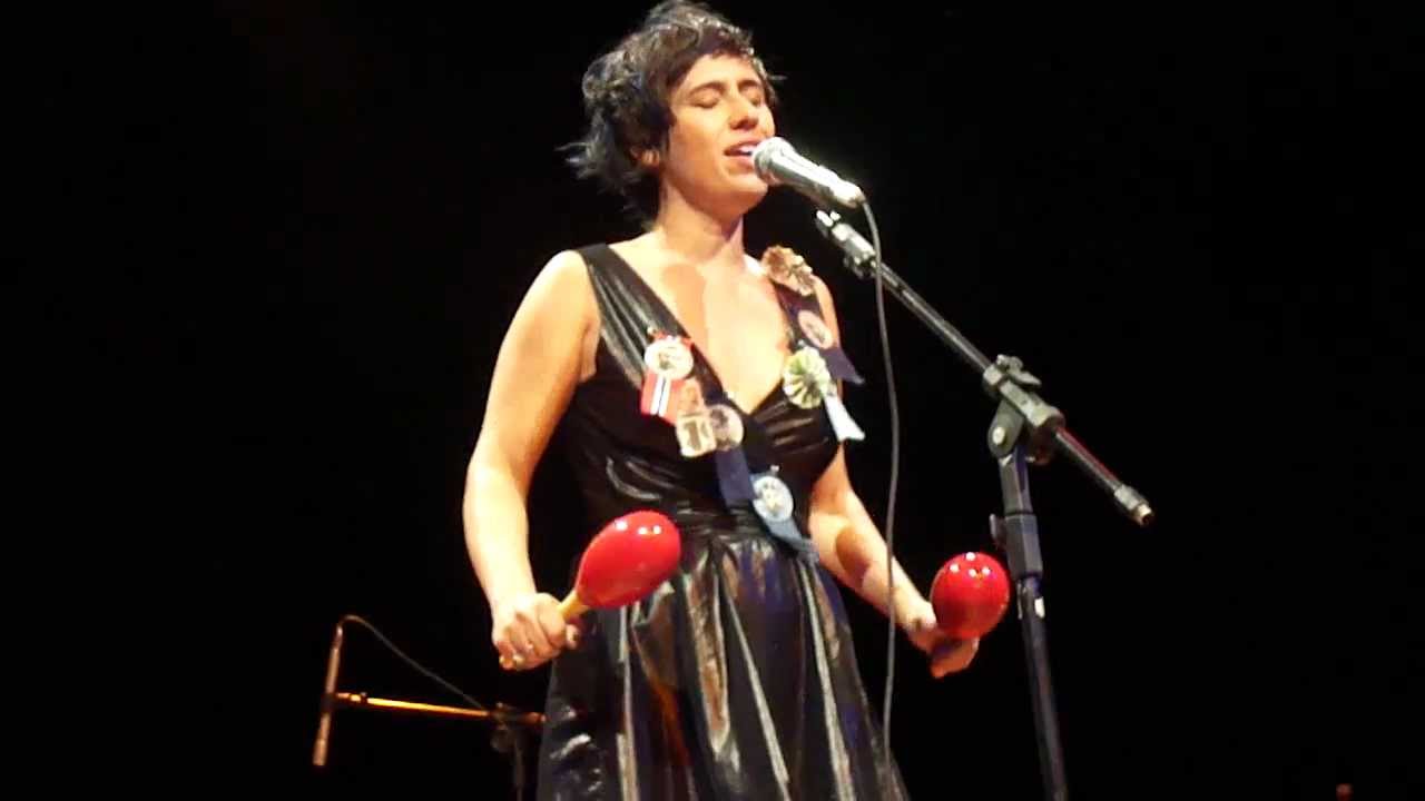 silvia machete @ sesc s&atilde;o jo&atilde;o de meriti: manjar de reis