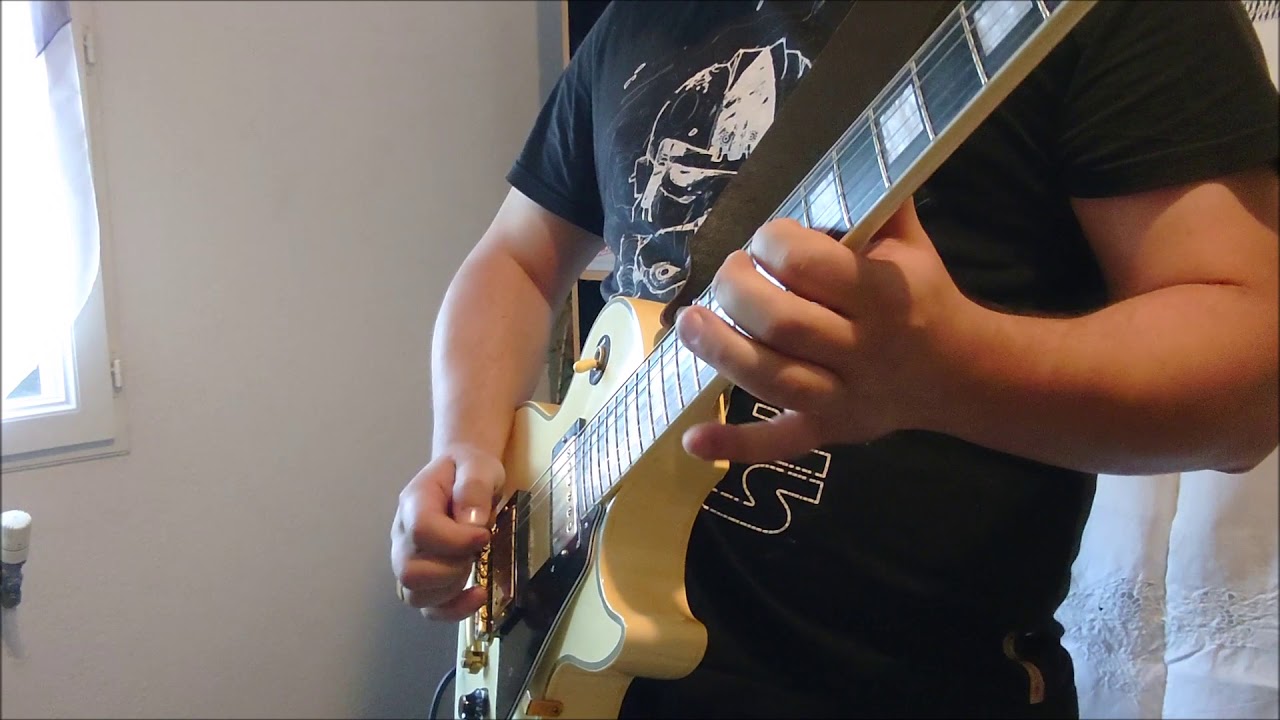 U2 - Hold me, thrill me, kiss me, kill me cover ( Line 6 Helix)