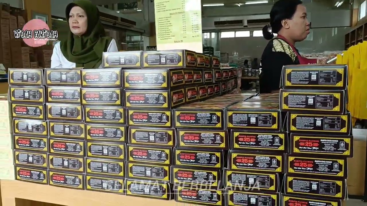 Beli Bakpia pathok 25 di pabriknya langsung,pusat oleh-oleh khas Jogja