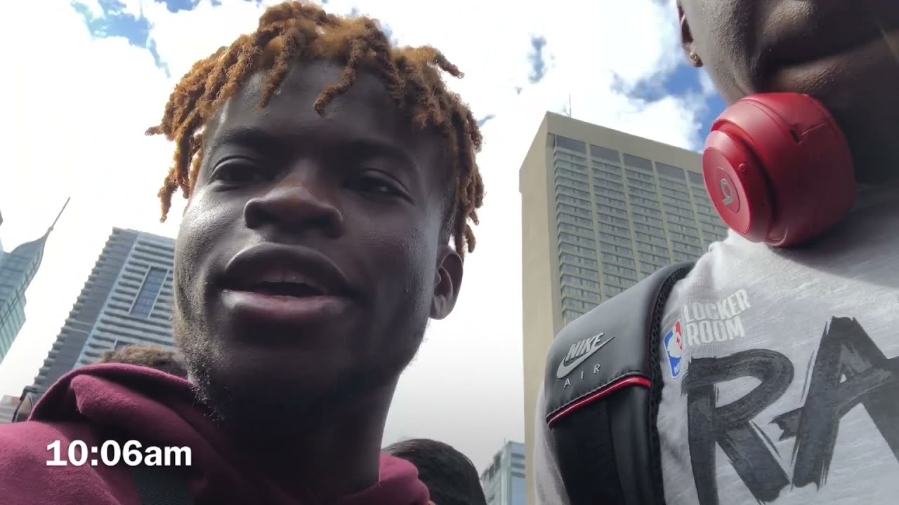 TORONTO RAPTORS ARE THE 2019 NBA CHAMPIONS!! (PARADE VLOG) : VVLOGSS EP 9