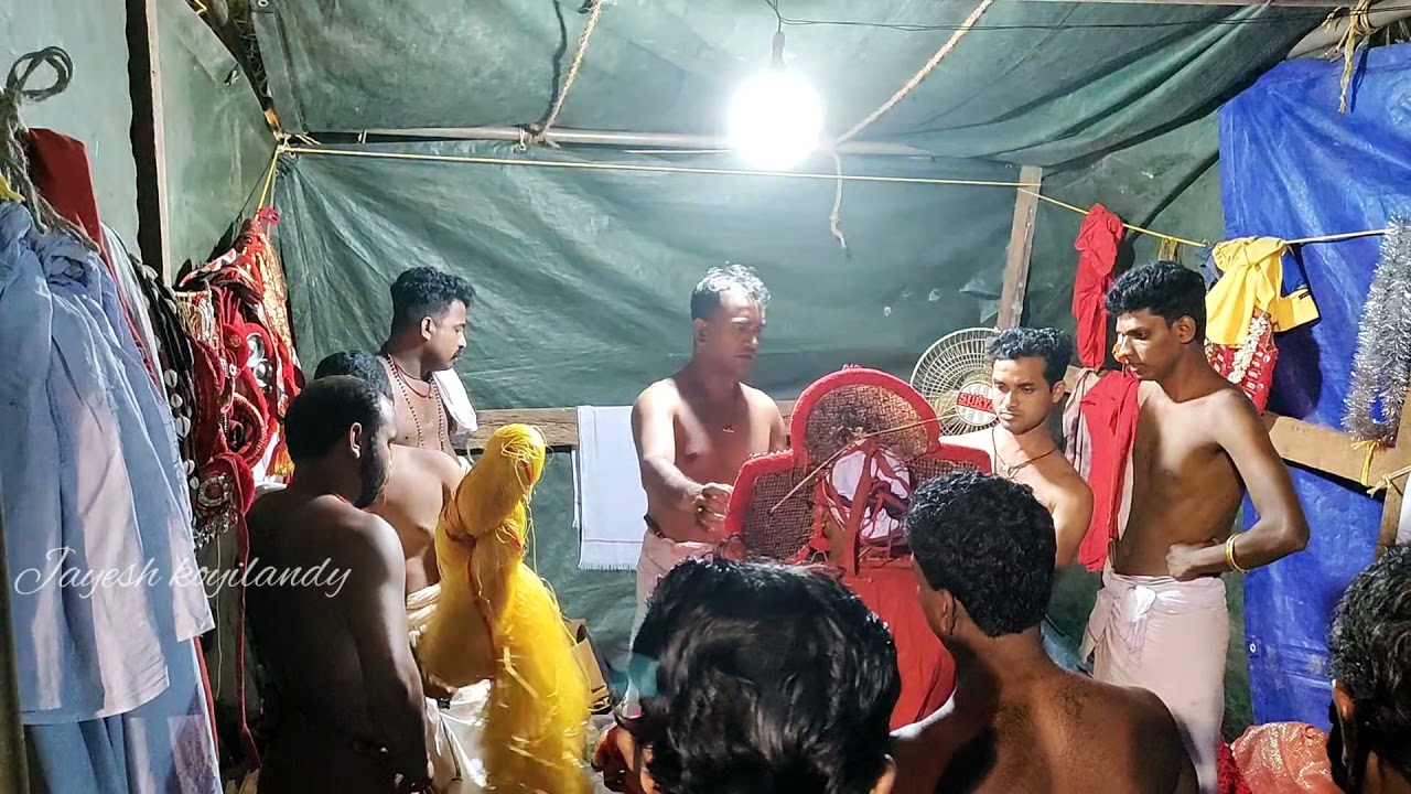 മനോഹരമായ ഭഗവതി തിറയുടെ അണിയറ തോറ്റം പാട്ട് | പ്രജീഷ് EP | വാഴേക്കണ്ടി ശ്രീ നാഗകാളി അമ്മ ക്ഷേത്രം2022
