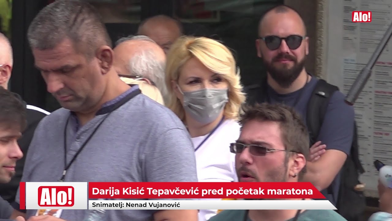 DARIJA KISIĆ TEPAVČEVIĆ NA MARATONU - Ministarku viđamo u elegantnim kombinacijama, ali danas...
