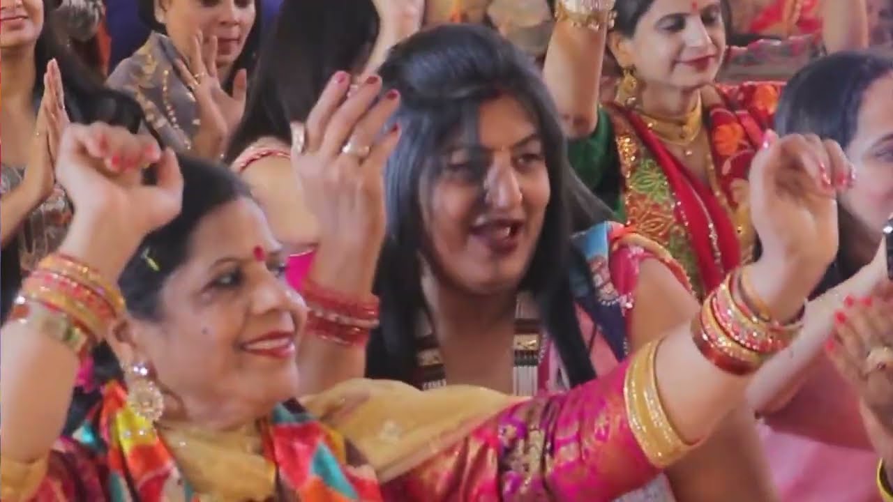 #Meri_Rashana_Se_Radha_Radha_Naam_Nikle 