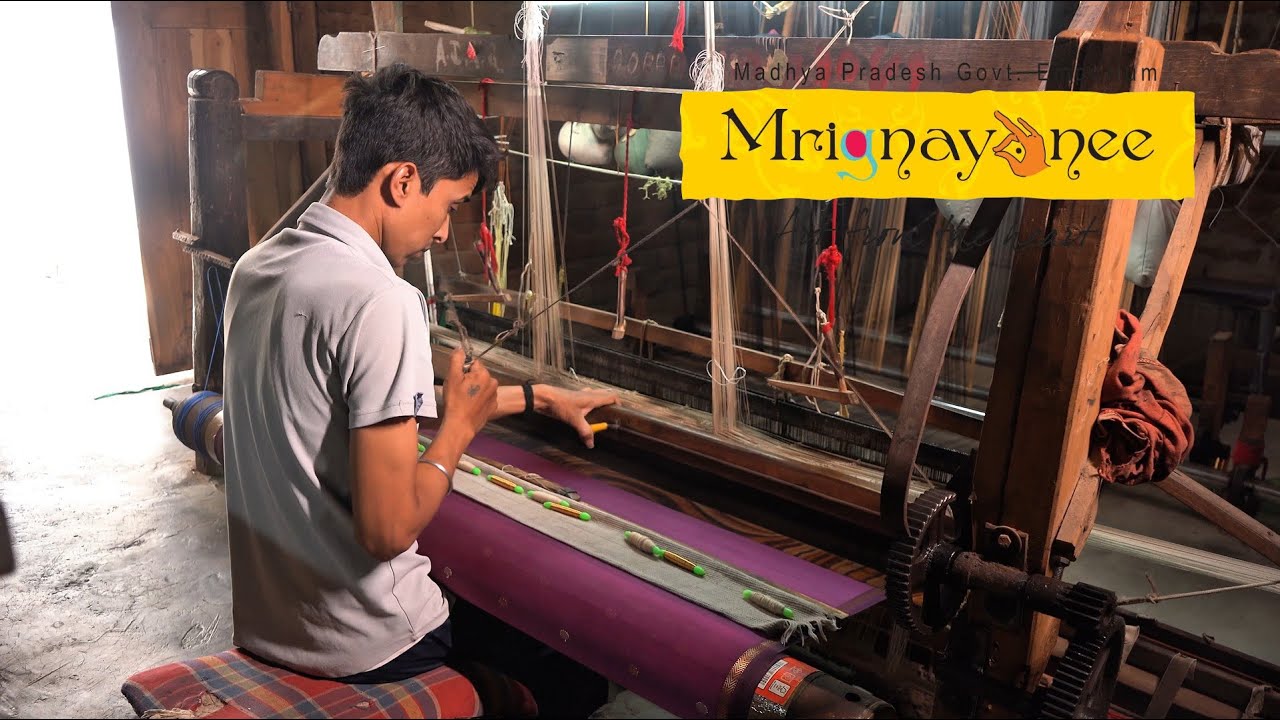 The Art of Weaving | Stories of Sausar Chhindwara Artisans | Handloom Saree Making Process