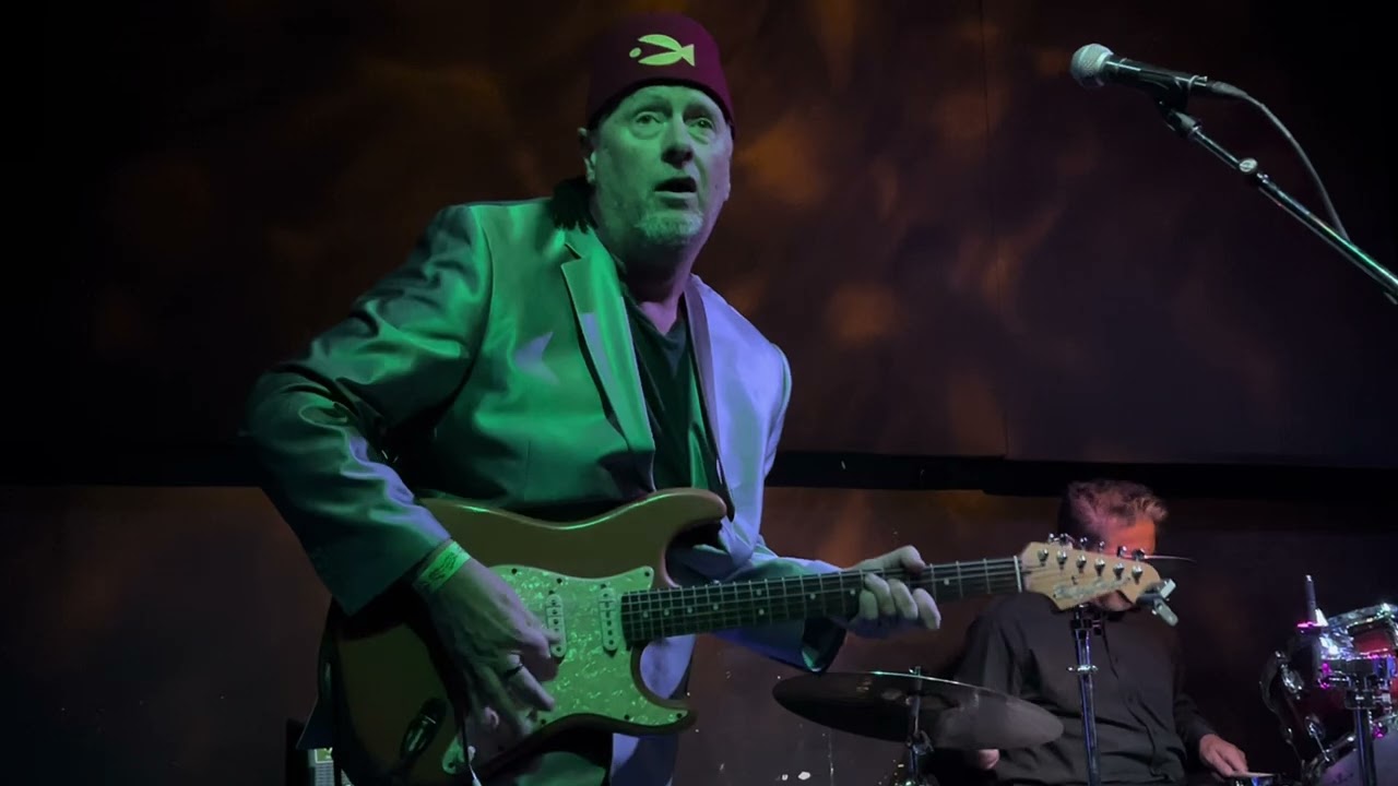 Shot in the Dark:Pink Panther by Buzzy Frets at Hotel Utah