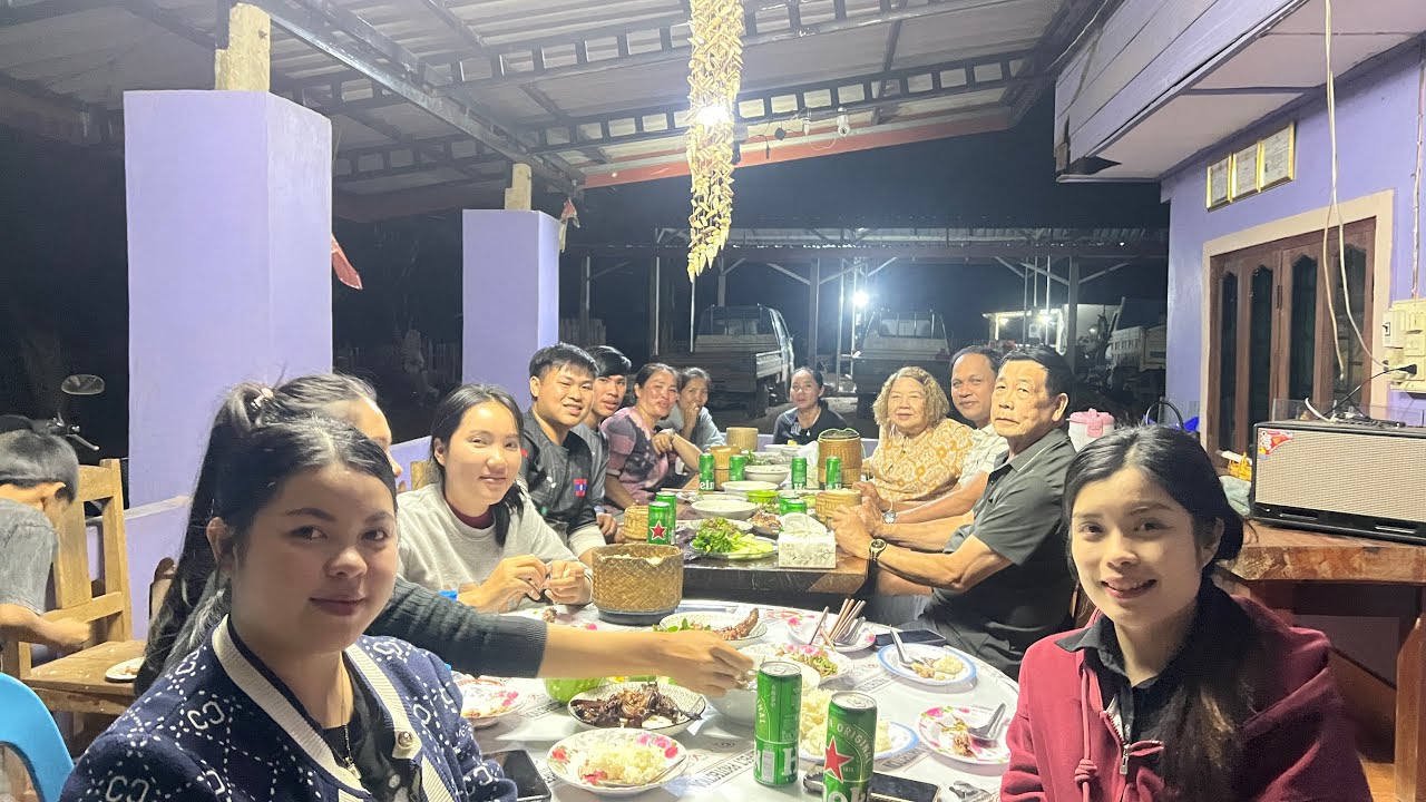 ขอบคุณพ่อแม่ทางออสเตรเลีย รักและเอ็นดูครอบครัวพวกเรา ชอบอาหารแบบบ้านๆ