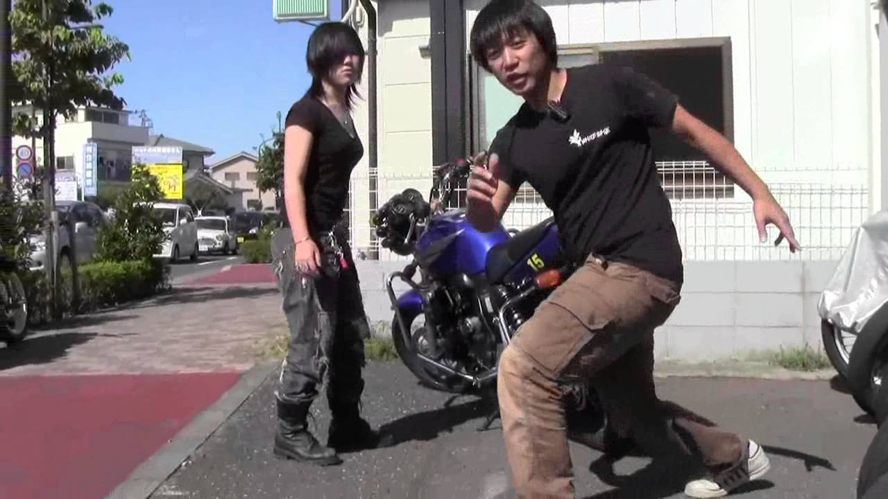 19歳の大型ライダー！小柄女子でもバイクは起こせる！（153cm）