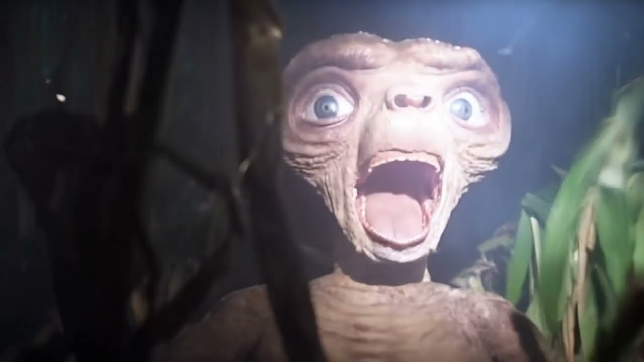 E.T. the extraterrestrial but all scenes are AI generated