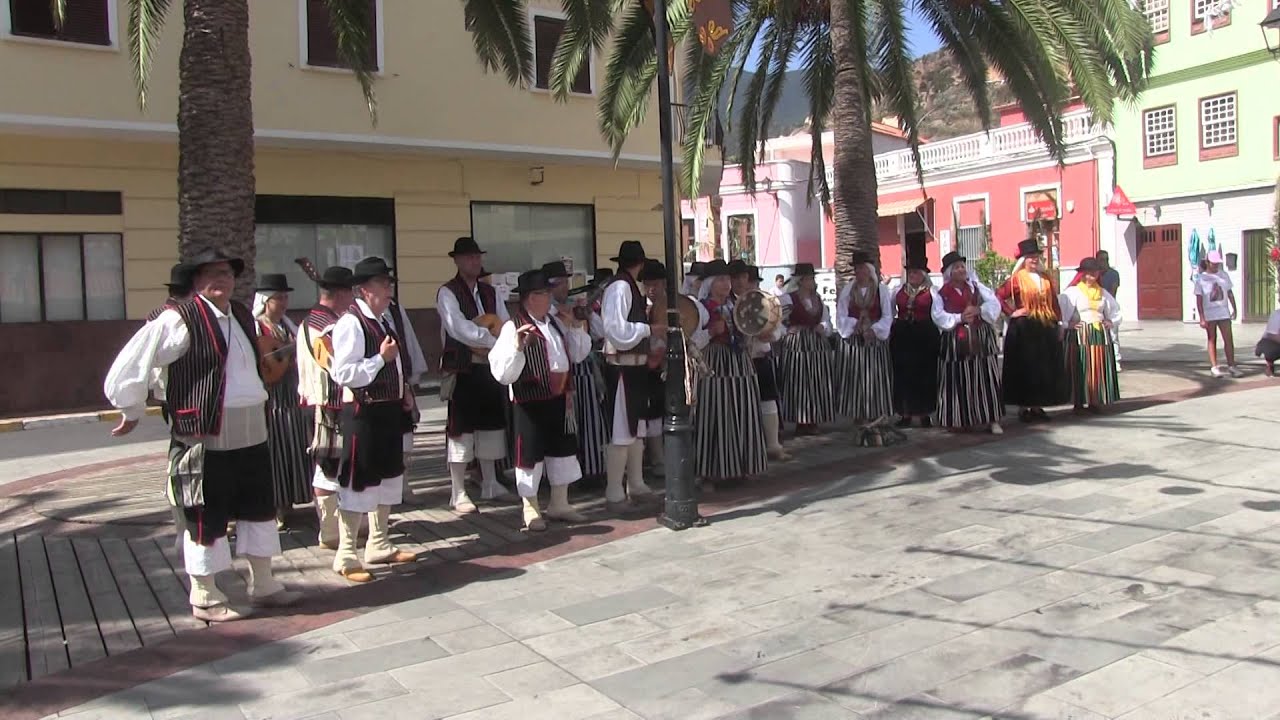 Grupo Folkl&oacute;rico Isogue