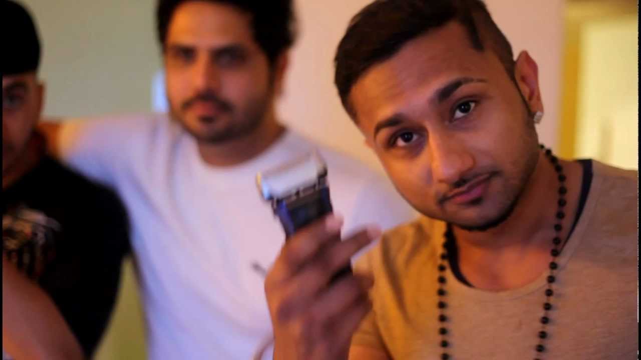 Yo Yo Honey Singh, Alfaaz & J Star in INDORE (10-08-2012)