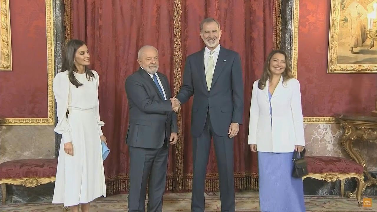 Lula encontra o rei da Espanha, Felipe VI | AFP