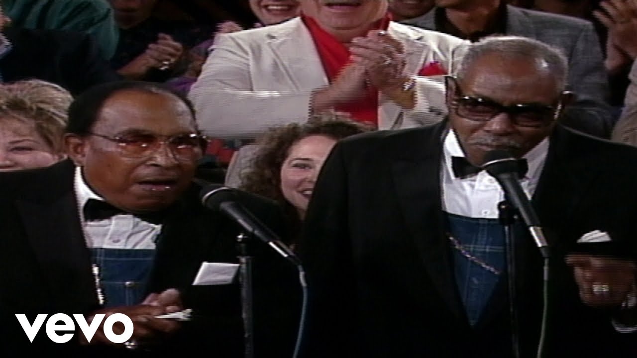 Bill & Gloria Gaither - Dig a Little Deeper in God's Love [Live] ft. The Fairfield Four