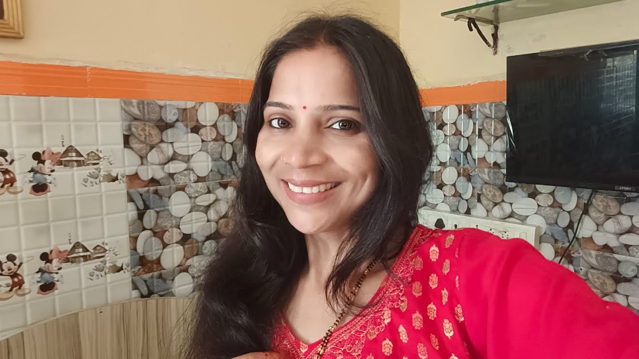 बालों में ऐसा क्या लगाया जो मेरे बाल इतने चमक रहे हैं?tips for grow hair🤗#devanju #vlog 