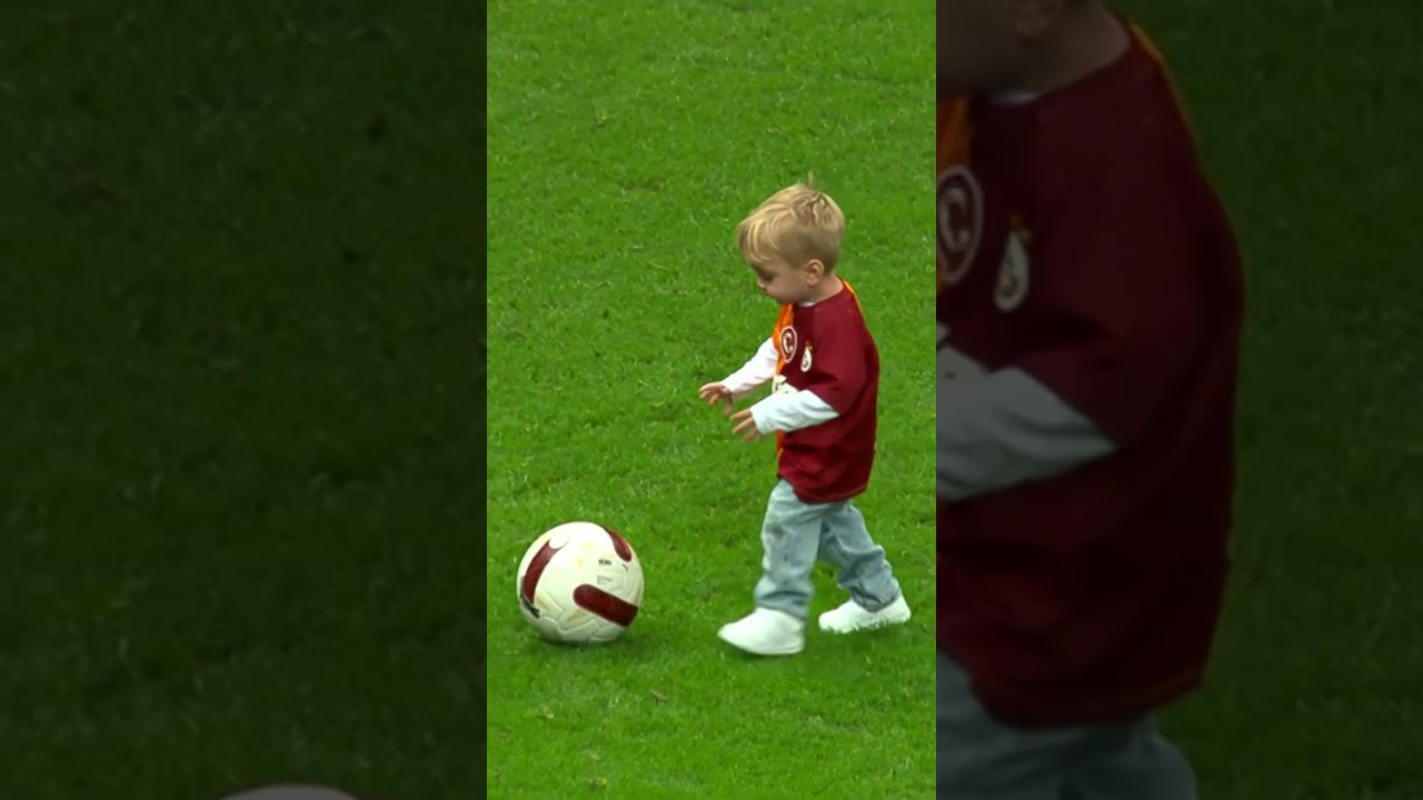 🥳 Ciro Mertens'in Keyfi Yerinde! #shorts #galatasaray