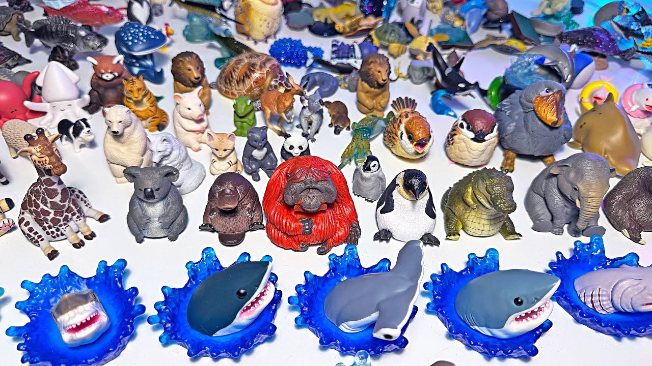 200 Animal Gachapon Toys from Japan - Lion, elephant, giraffe, zebra, panda, kangaroo, rhinoceros