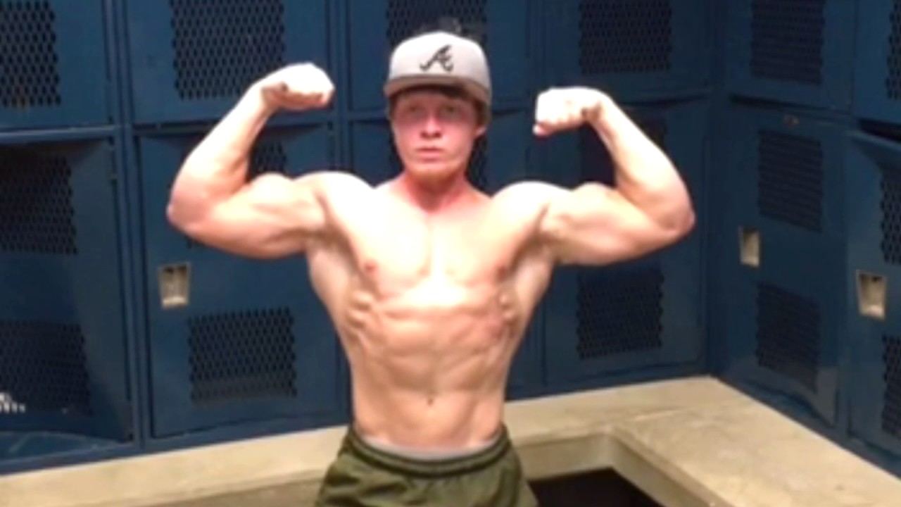 18 Year Old Bodybuilder: 