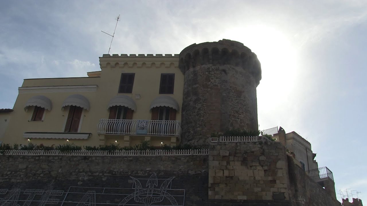 Gita al Borgo di Nettuno (Roma) 2022 - Vicino ad Anzio - Primo Episodio