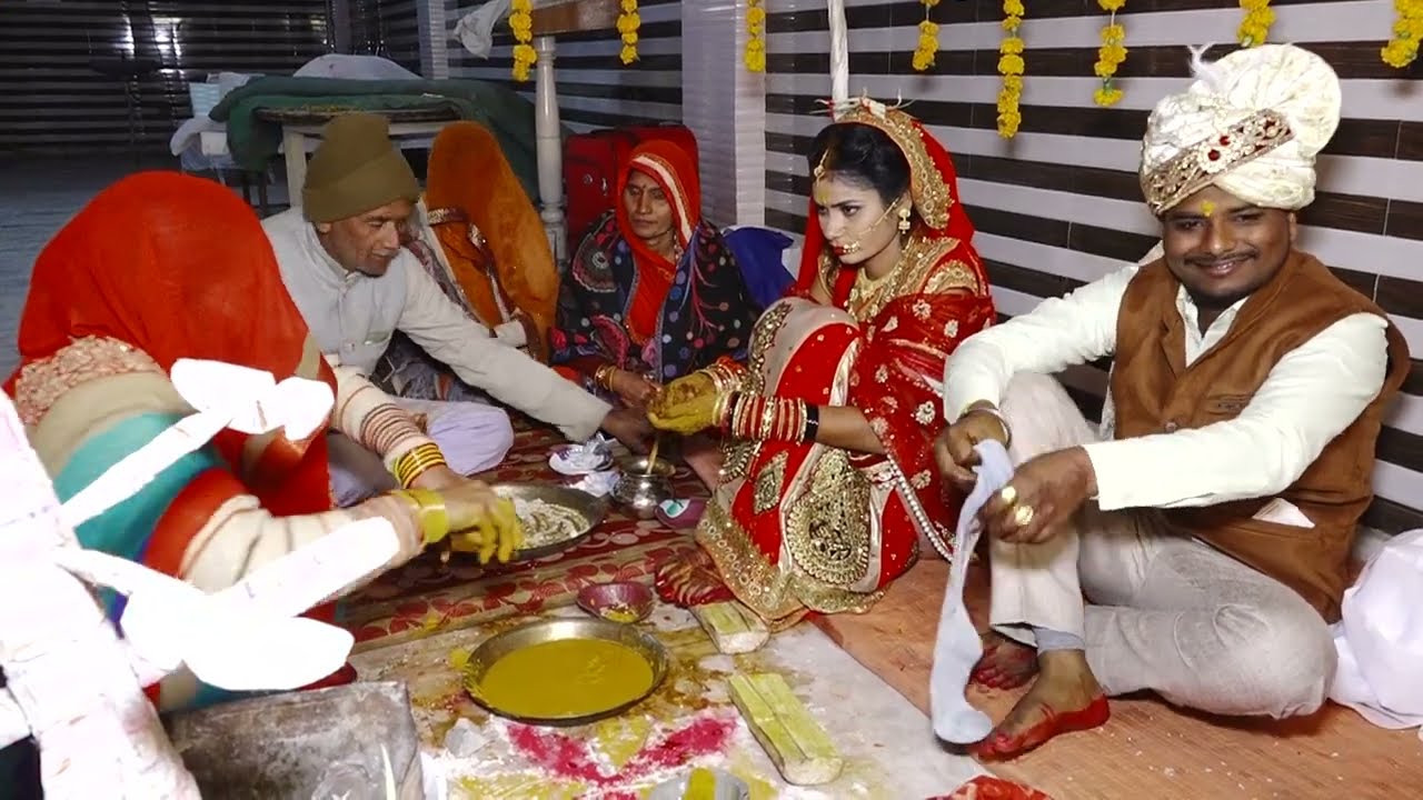 उत्तर प्रदेश की सबसे अनोखी ओर मजेदार शादी #wedding #expression #barat #ananyaweddingvlogs