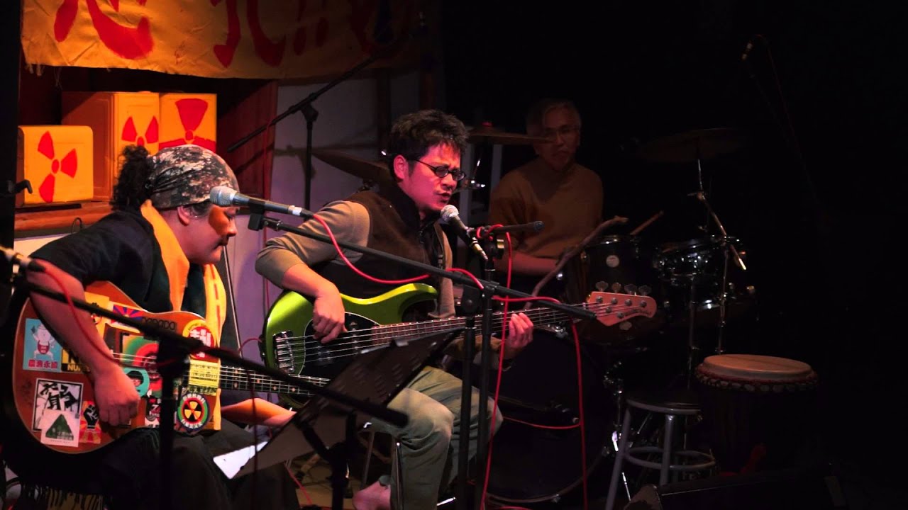 f09 王繼三 Little Wings（Jimi Hendrix Cover）巴三一鄭在復健@鐵花村 20160311