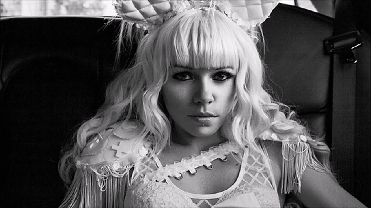 Kerli - Leave It To The Rain