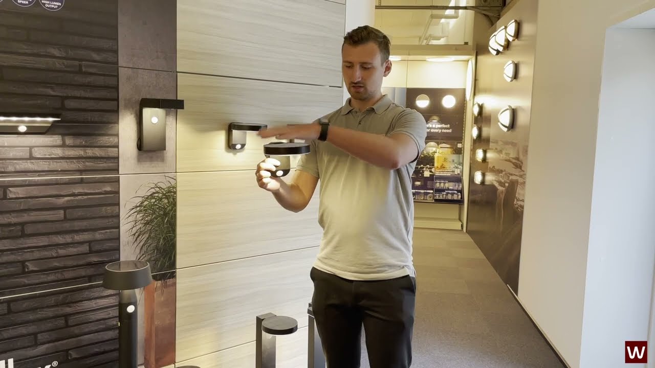 Udend&oslash;rs solcellelamper m. sensor | v&aelig;glamper og pullert | Nordlux Rica