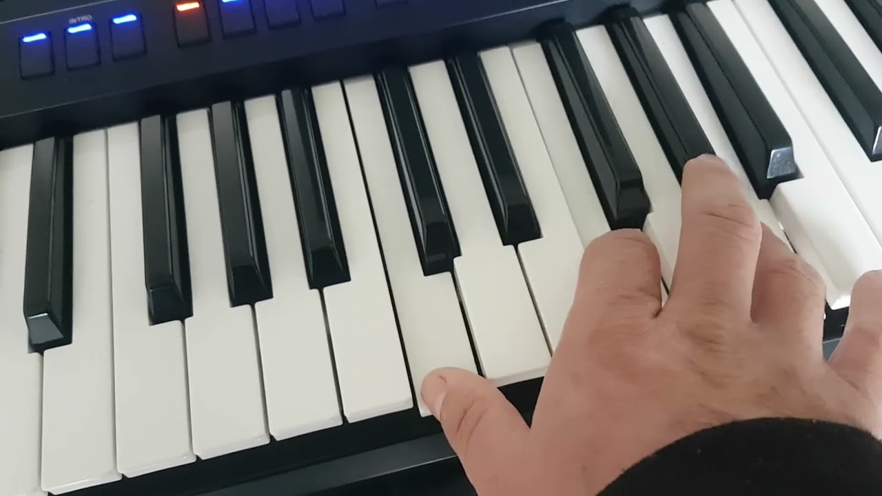 Como cambiar el volumen de los instrumentos psrsx700