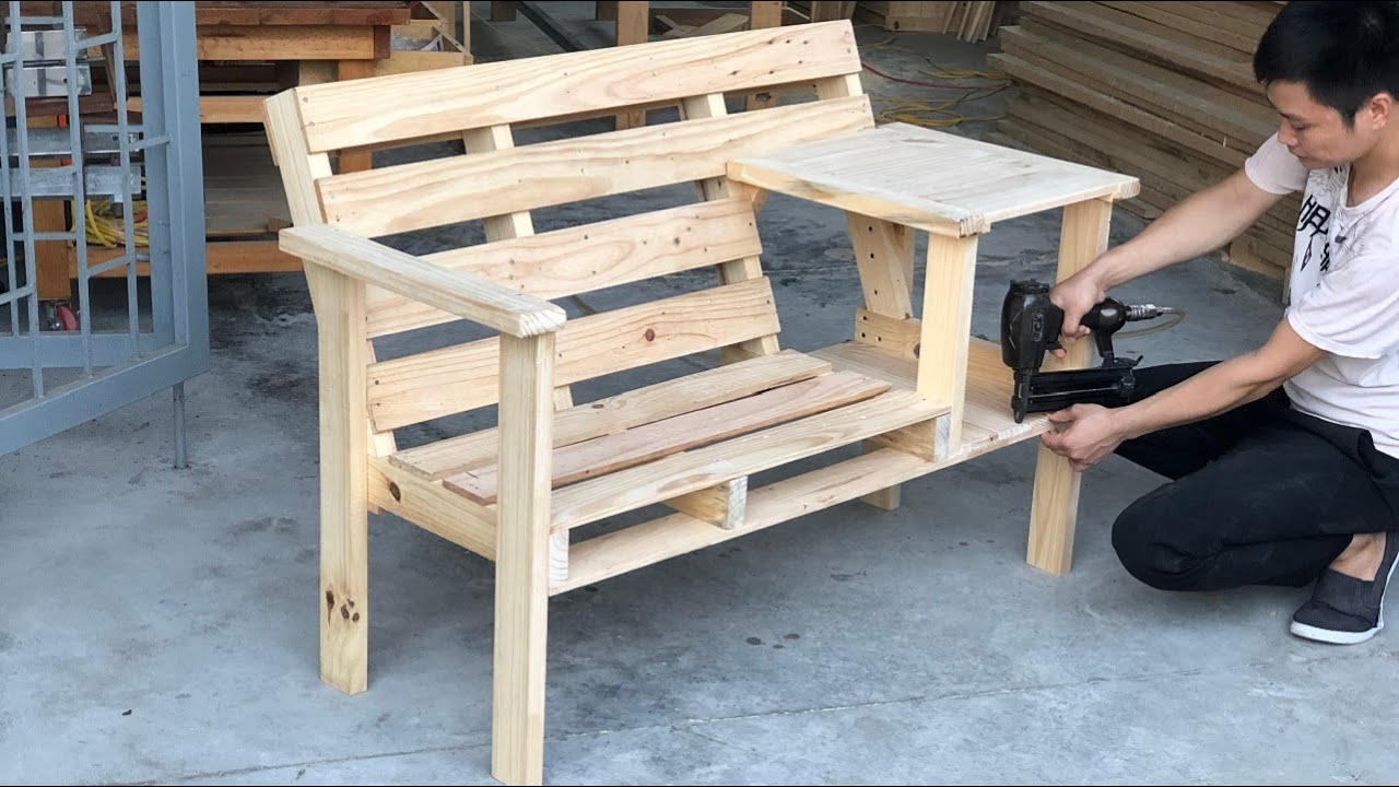 Unique Ideas from Wooden Pallets - Instant Chairs are Made from Pallets