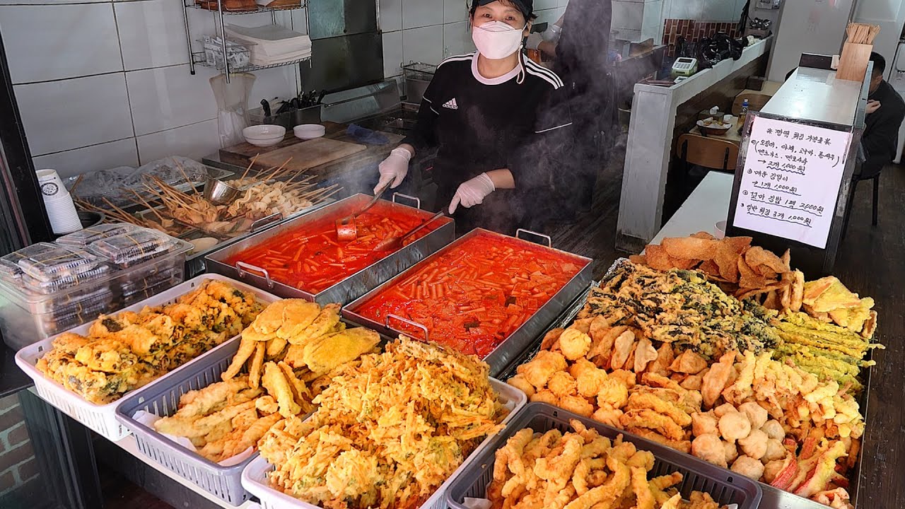 하루 30판 팔리는 국물 떡볶이? 17가지 튀김 5시간만에 완판! 남양주 평정한 분식집┃Tteokbokki, Sundae, Fried, Korean street food