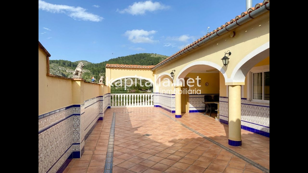 Gran casa a la venta en Salem (Valencia) - Ref. 06757
