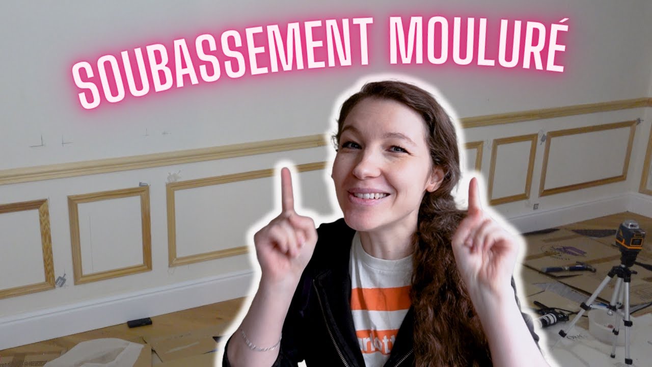 Créer un soubassement mouluré avec des cimaise et cadres bois pour sublimer une pièce de vie #DIY
