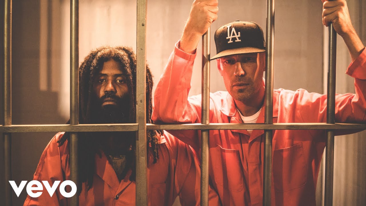 Thees Handz, Murs, The Grouch - Thees Handz (Official Video)