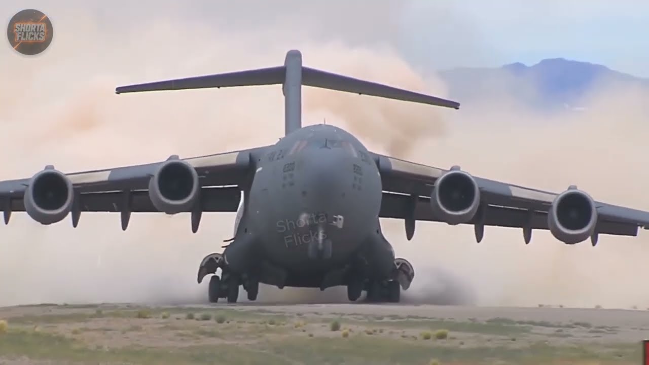 US Air Force C-17 Emergency Takeoff-Female Pilot Crew Shows Why They're Combat Ready