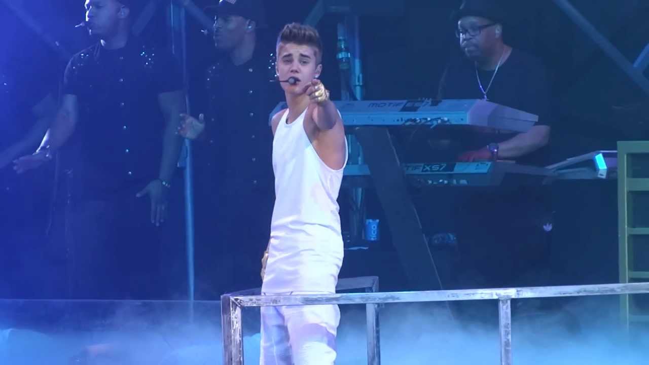 Justin Bieber Catching Feelings Live Montreal 2012 HD 1080P