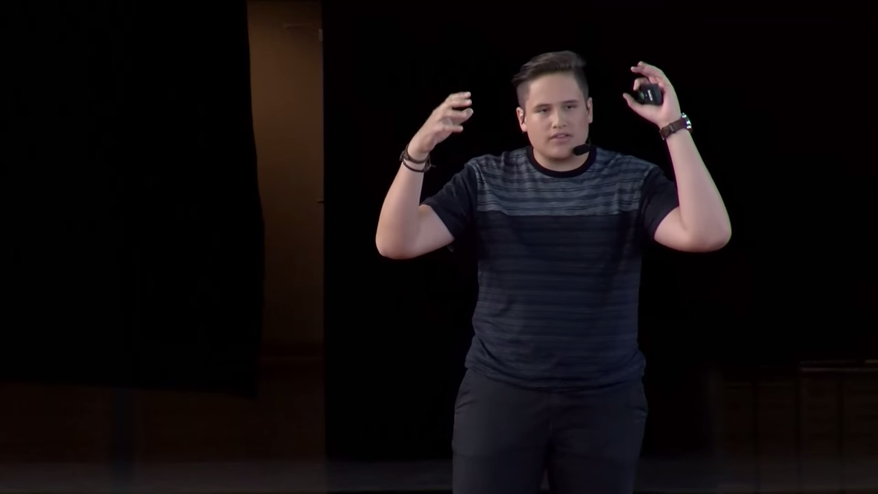 Capturando lo ef&iacute;mero | Luis Solano | TEDxPuraVida