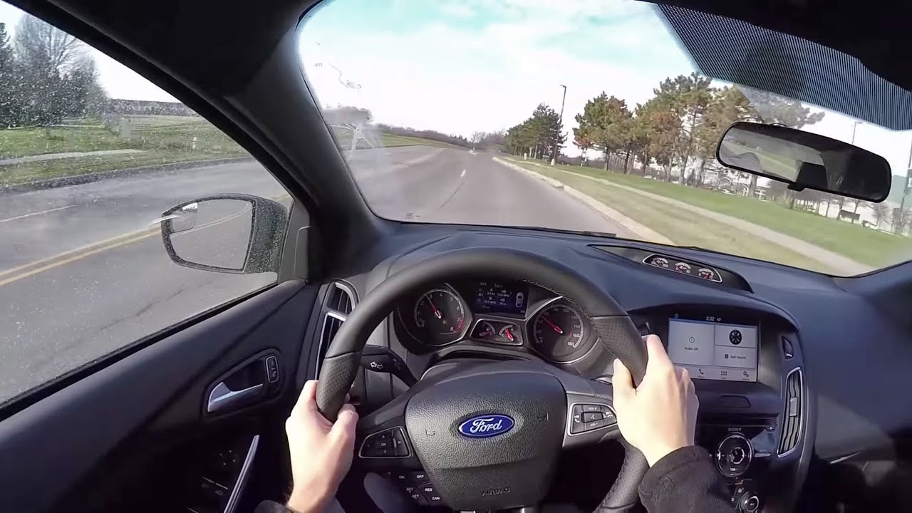 2016 Ford Focus ST - WR TV POV City Drive