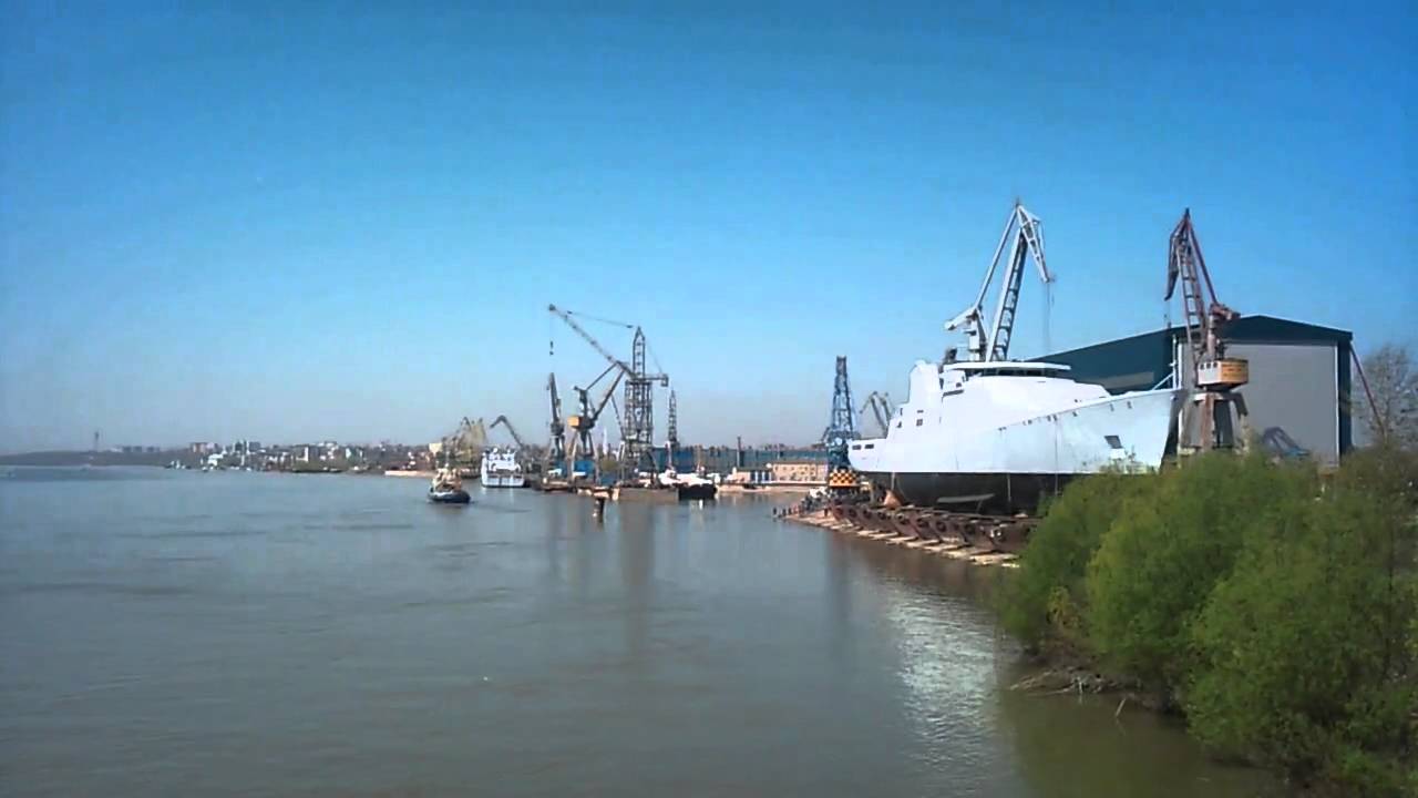Slipway launching of Patrol Vessel - Holland Class P843 GRONINGEN