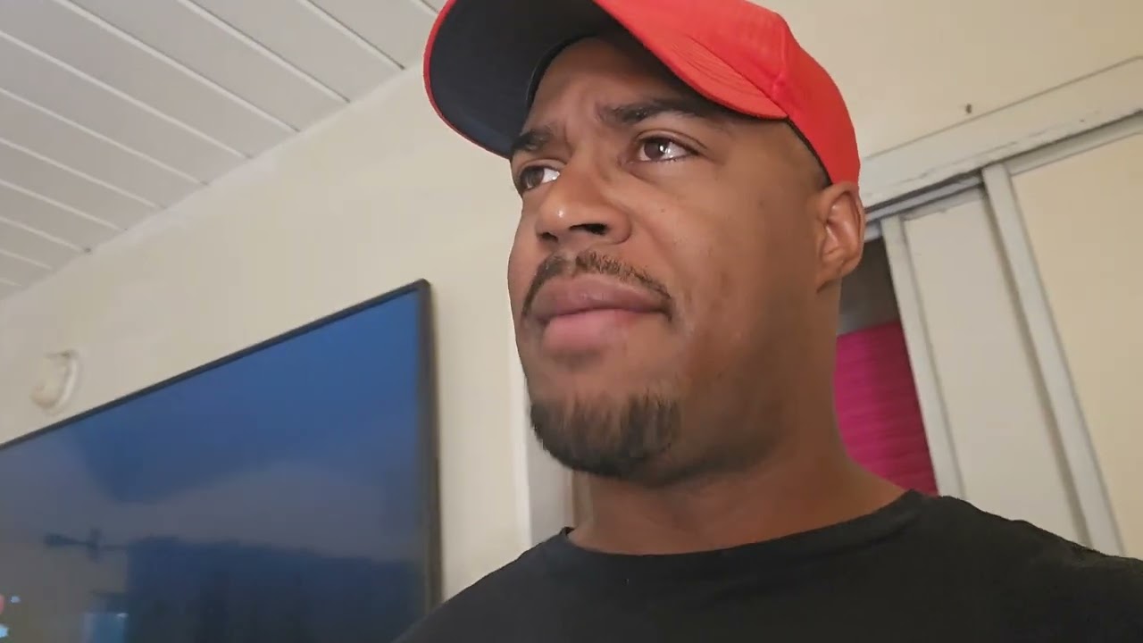 Когда люди с избыточным весом устраиваются на работу в спортзал