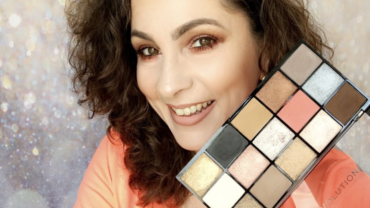 Testing Revolution Re-Loaded Hypnotic Palette / ABH Sultry Dupe?