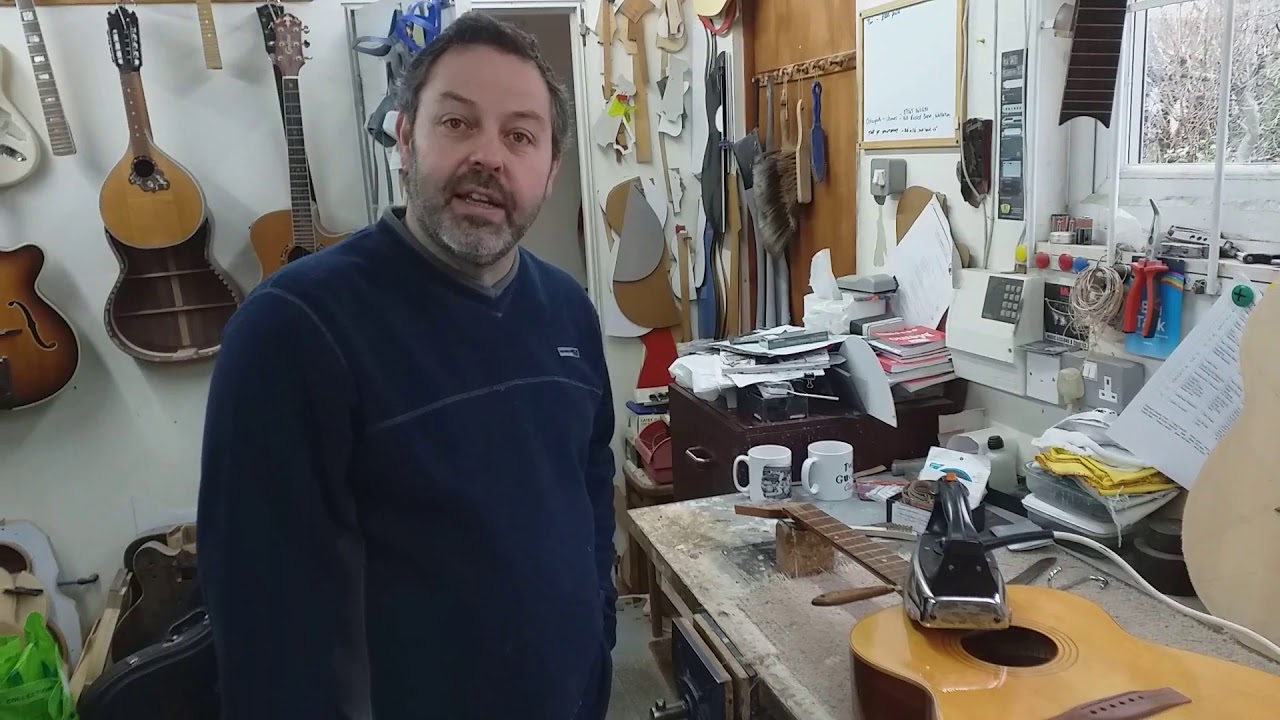 Neil's New Guitar or When is a Fylde not a Fylde? Episode 2  