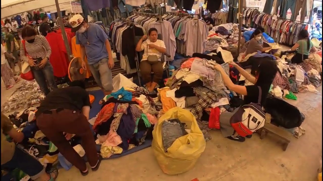 Pattavikorn Market ( Second Hand Market ) Bangkok Thailand JUN 2022