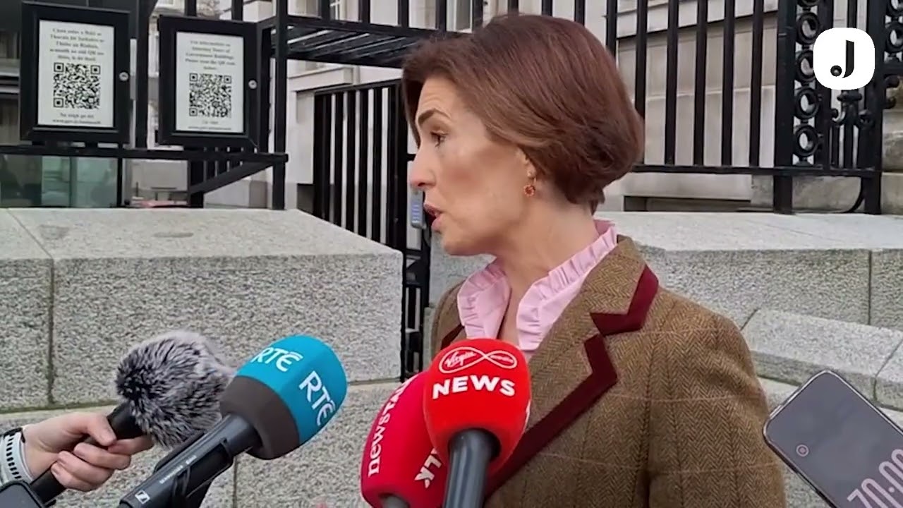 Education Minister defends government u-turn on SNA cutbacks